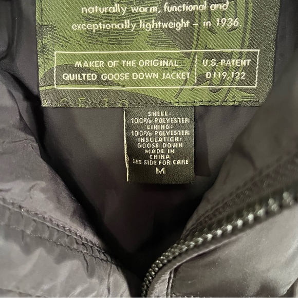 Eddie Bauer black Quilted Goose Down women’s size medium vintage Vest - Picture 4 of 13